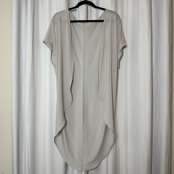 Lucy Yoga Flow Wrap Top Duster Cardigan Dove Gray - Picture 2 of 9